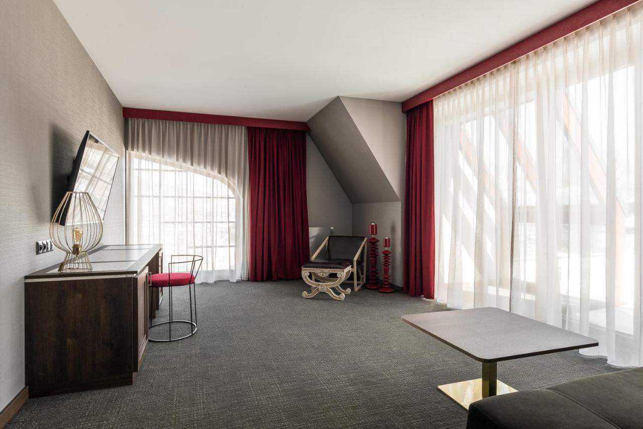 Nosalowy Park Hotel & Spa Zakopane Luaran gambar A room at the hotel